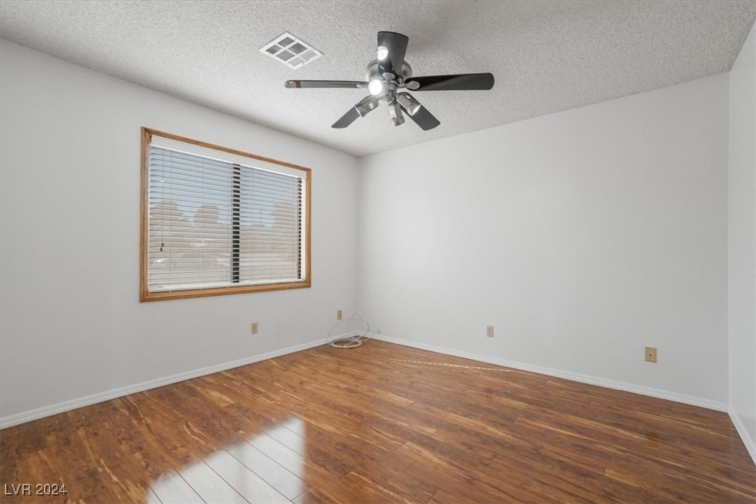 360 East Kimberly Drive Property Photo 32
