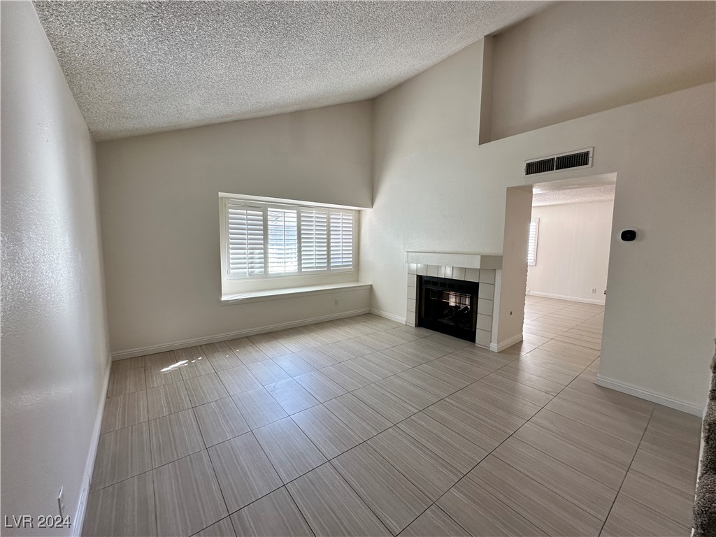 362 El Pico Drive Property Photo 2