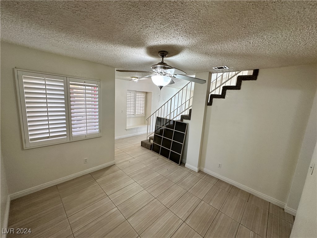 362 El Pico Drive Property Photo 6