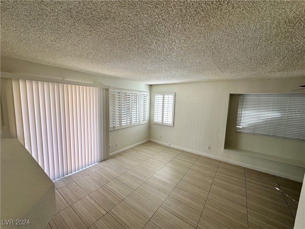 362 El Pico Drive Property Photo 7