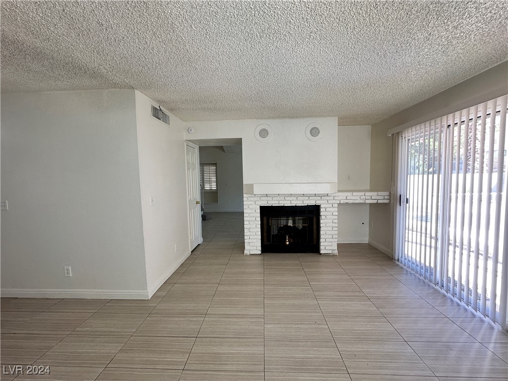 362 El Pico Drive Property Photo 11