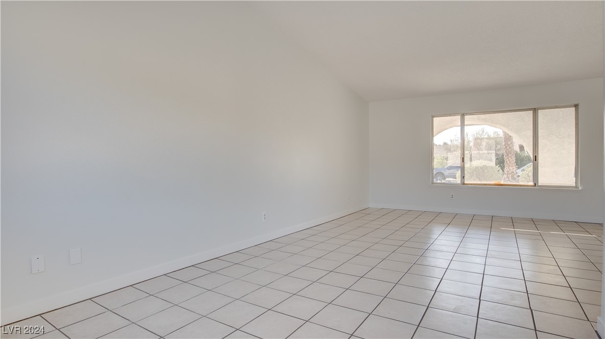 1294 Amapola Drive Property Photo 14