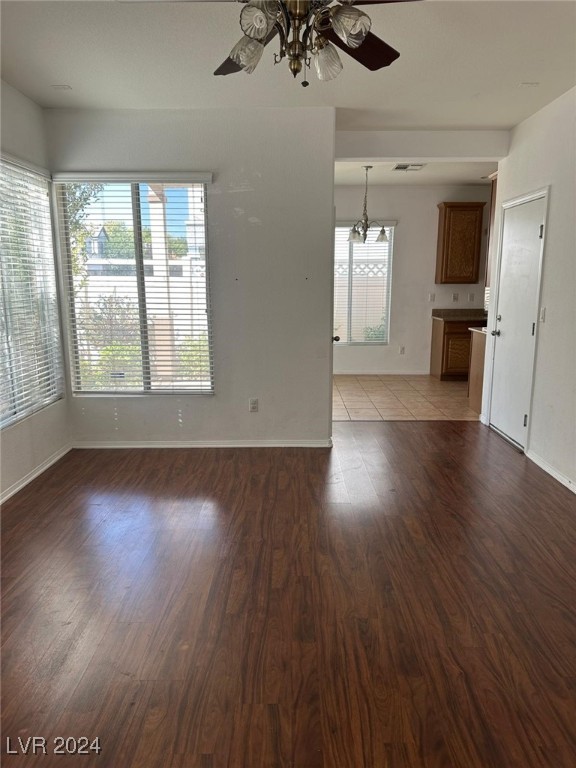 10411 Amber Night Street Property Photo 11