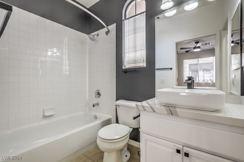 10848 Meadow Garden Court Property Photo 10