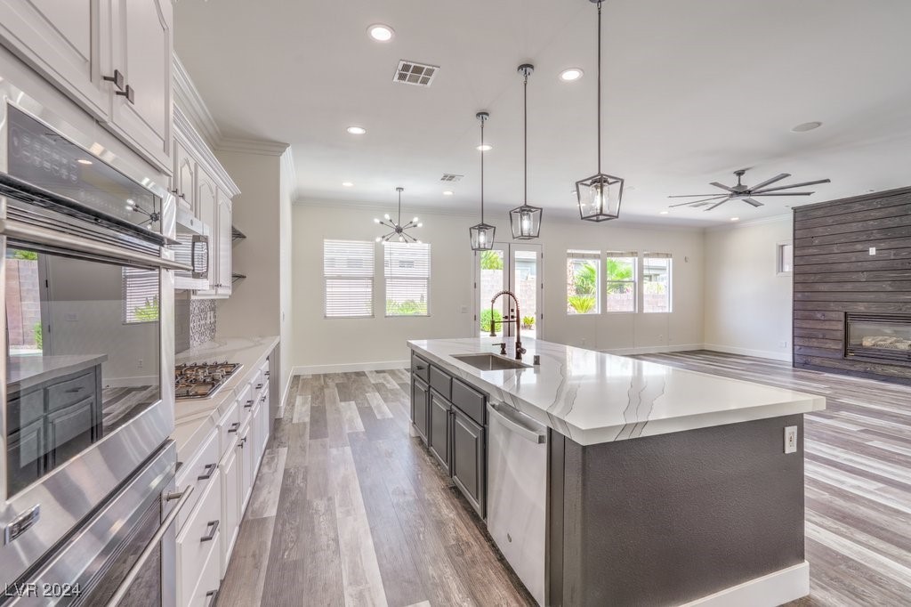 10848 Meadow Garden Court Property Photo 19