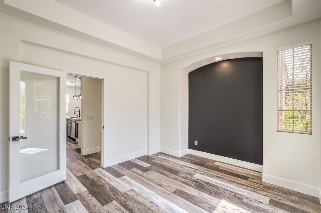 10848 Meadow Garden Court Property Photo 24