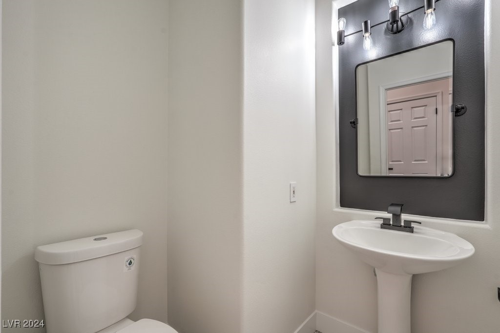 10848 Meadow Garden Court Property Photo 25