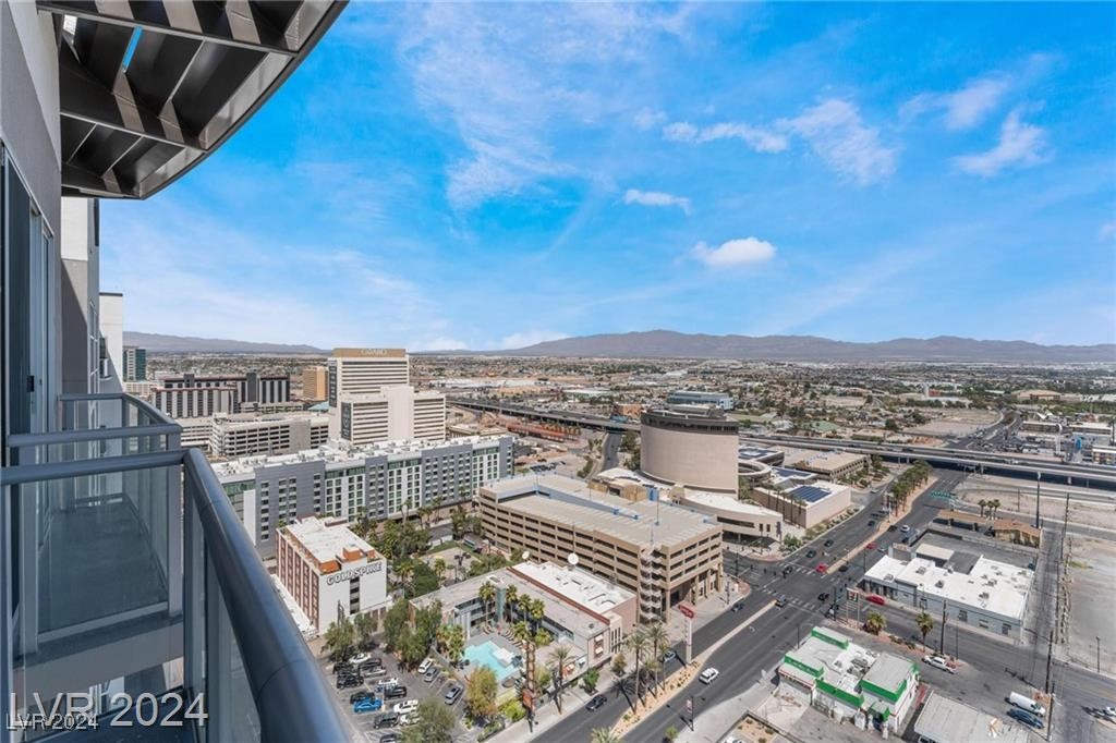 150 Las Vegas Boulevard 2512 Property Photo 2