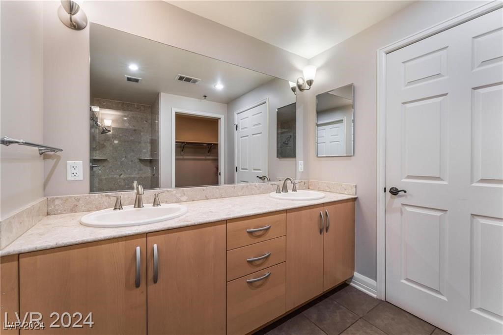 150 Las Vegas Boulevard 2512 Property Photo 22