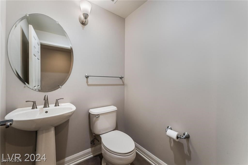 150 Las Vegas Boulevard 2512 Property Photo 33
