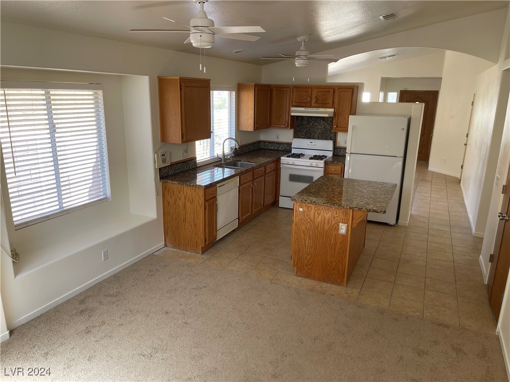 6139 Peach Orchard Road Property Photo 4