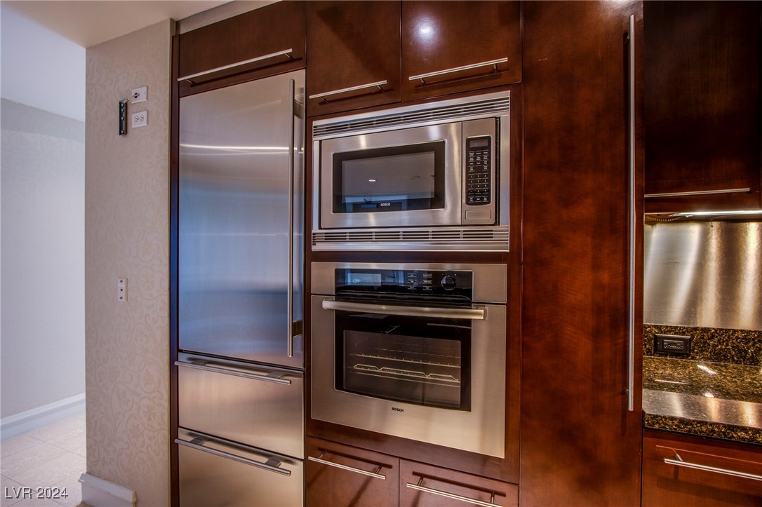 2700 Las Vegas Boulevard 2702 Property Photo 8