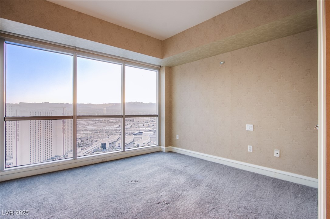 2700 Las Vegas Boulevard 2702 Property Photo 23