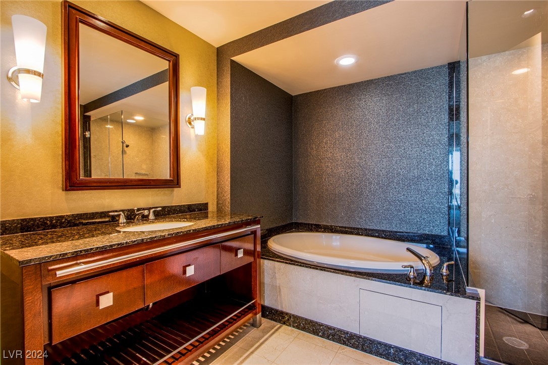 2700 Las Vegas Boulevard 2702 Property Photo 33