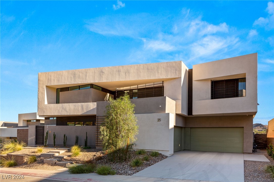 25 Canyon Bay Drive Property Photo 3