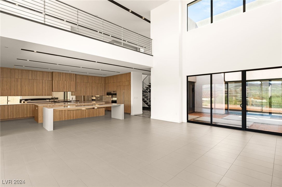 25 Canyon Bay Drive Property Photo 12