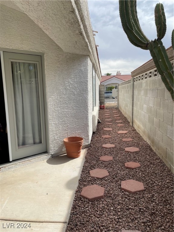 6608 Old Newbury Avenue Property Photo 10