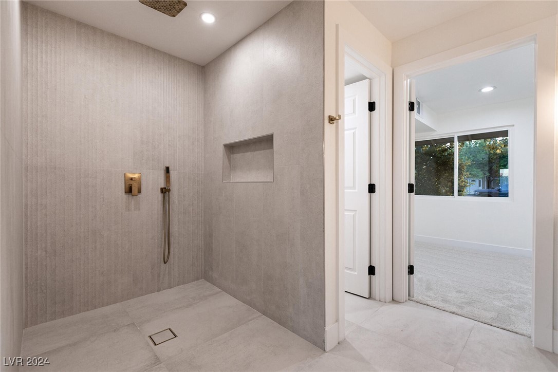 2105 Westlund Drive Property Photo 22