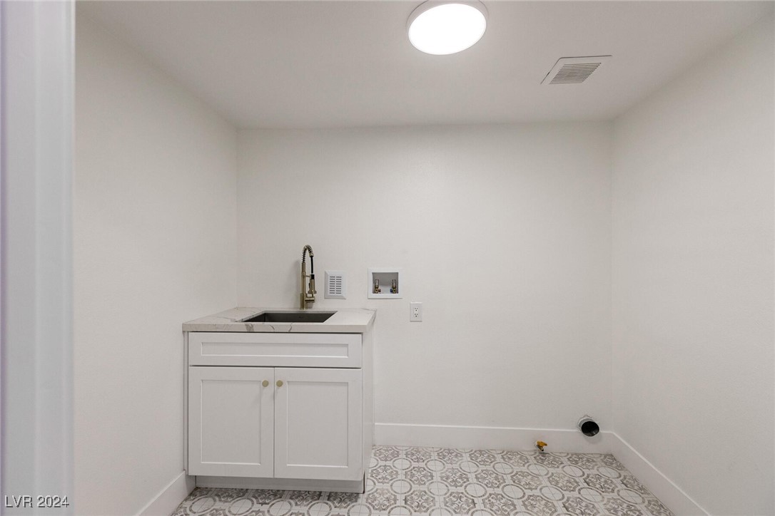 2105 Westlund Drive Property Photo 27