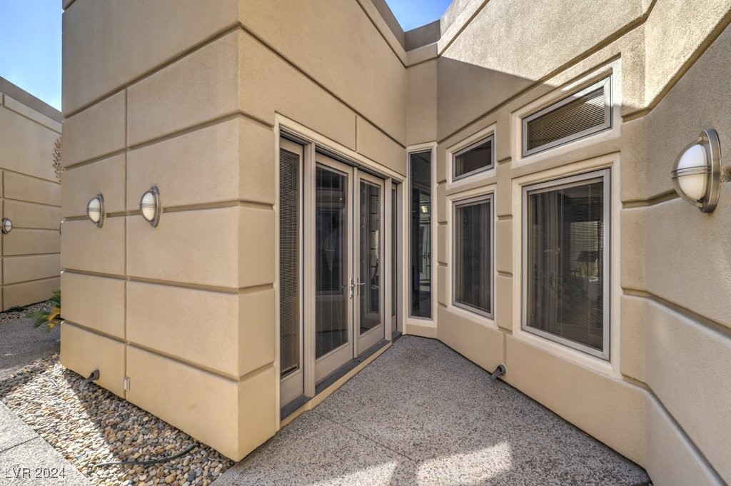 2017 Slow Wind Street Property Photo 5