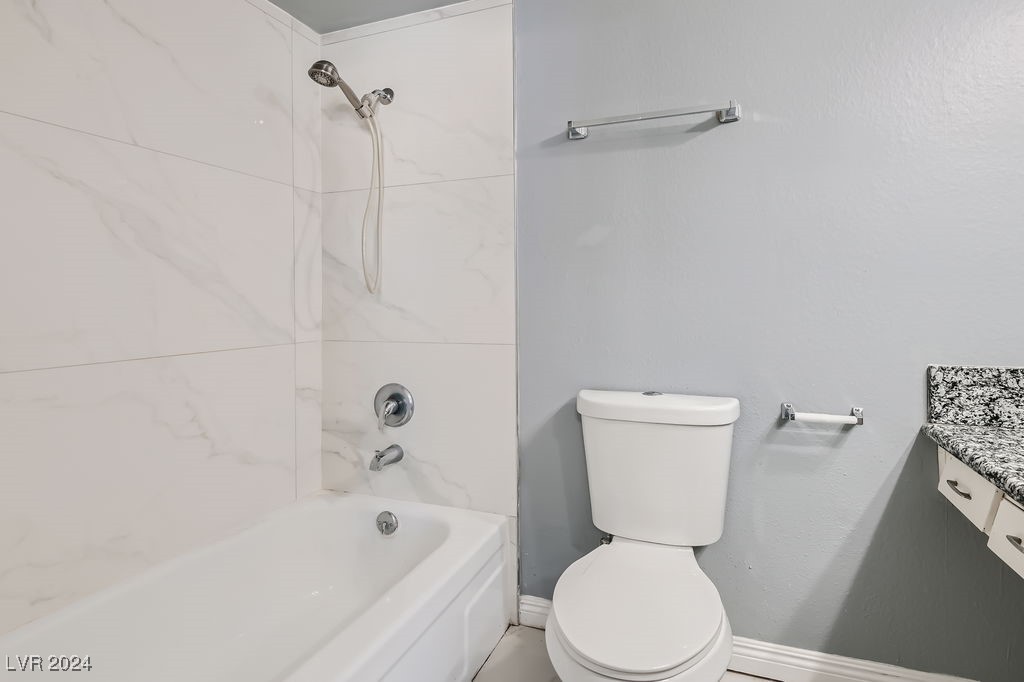 6446 Ironbark Lane 0 Property Photo 20