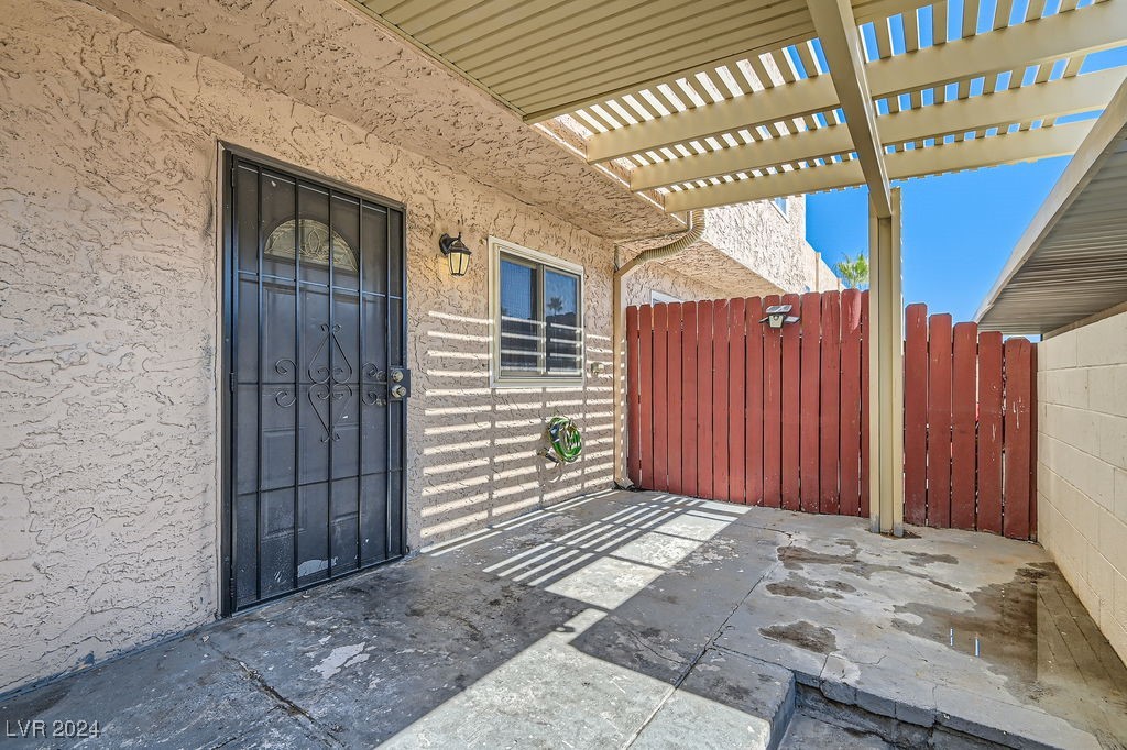 6446 Ironbark Lane 0 Property Photo 24