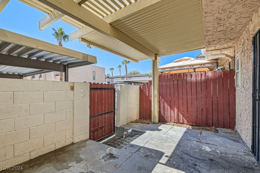 6446 Ironbark Lane 0 Property Photo 25