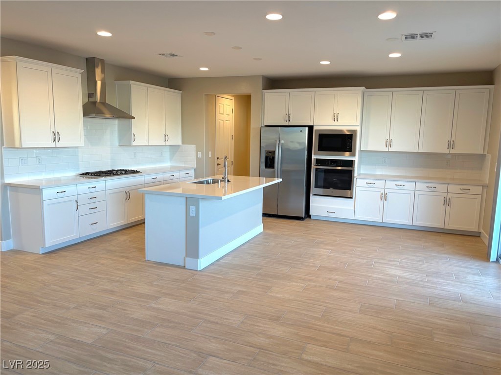 9902 Belikove Manor Avenue Property Photo 7