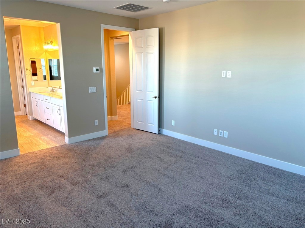 9902 Belikove Manor Avenue Property Photo 26