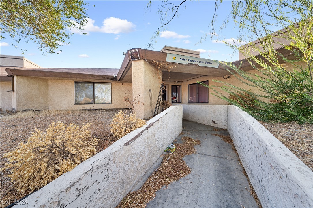 241 Palo Verde Drive Property Photo 10
