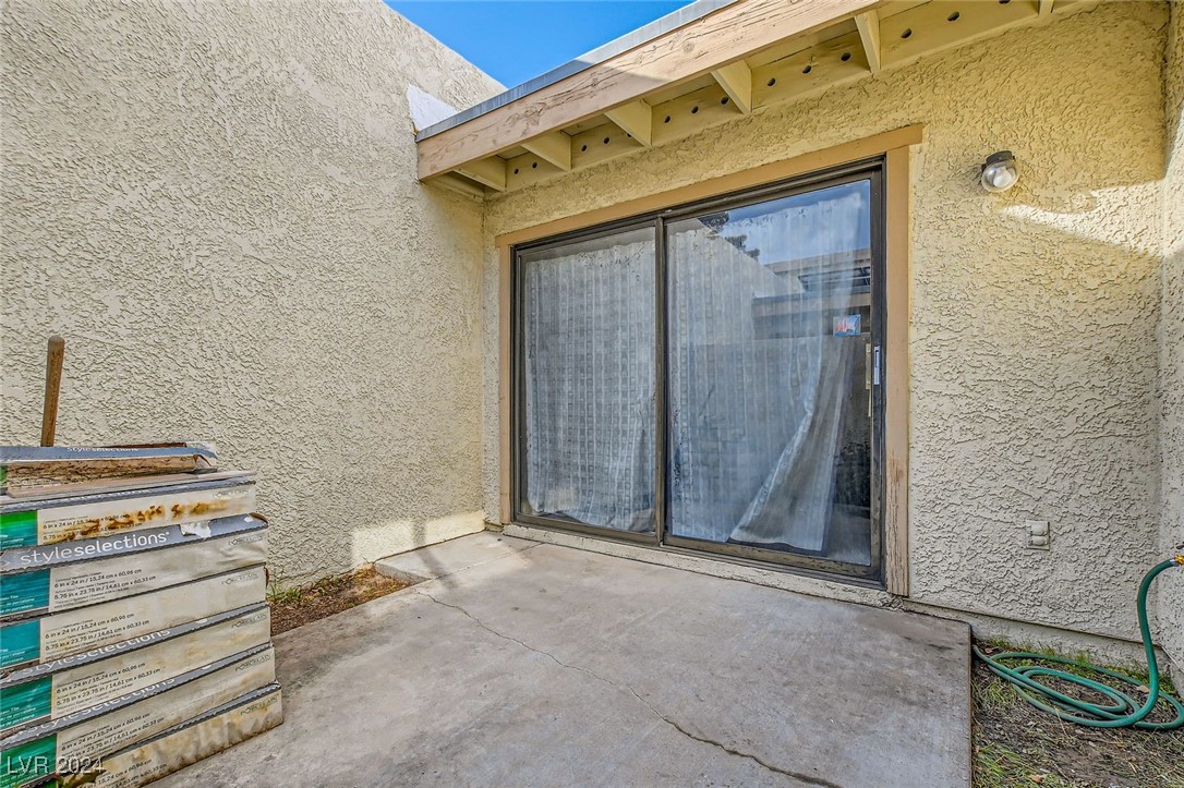 5701 Pearldrop Avenue Property Photo 49