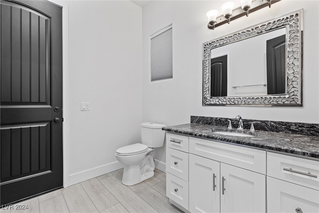 162 South Naples Street Property Photo 58