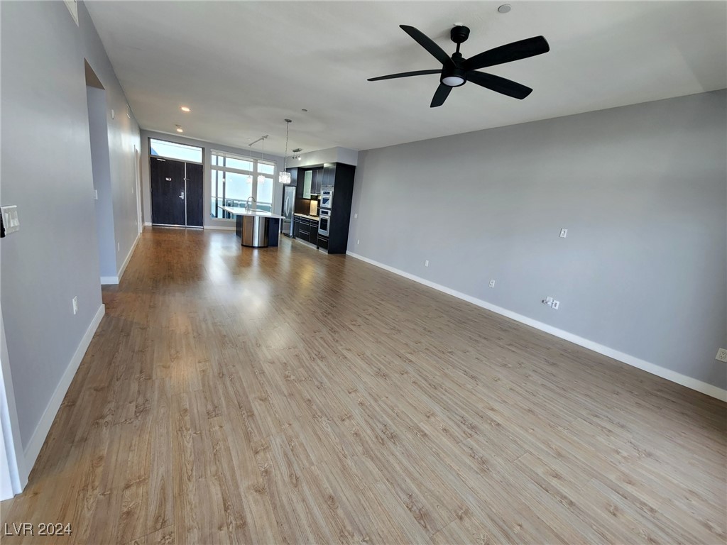8925 West Flamingo Road 322 Property Photo 26