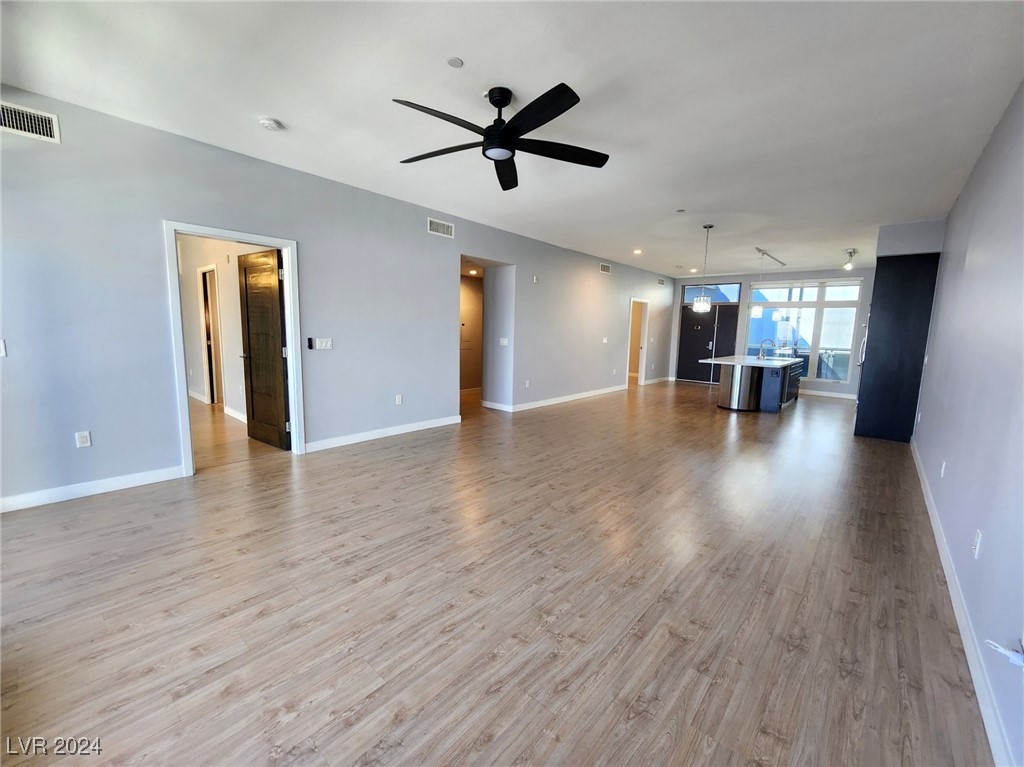 8925 West Flamingo Road 322 Property Photo 27