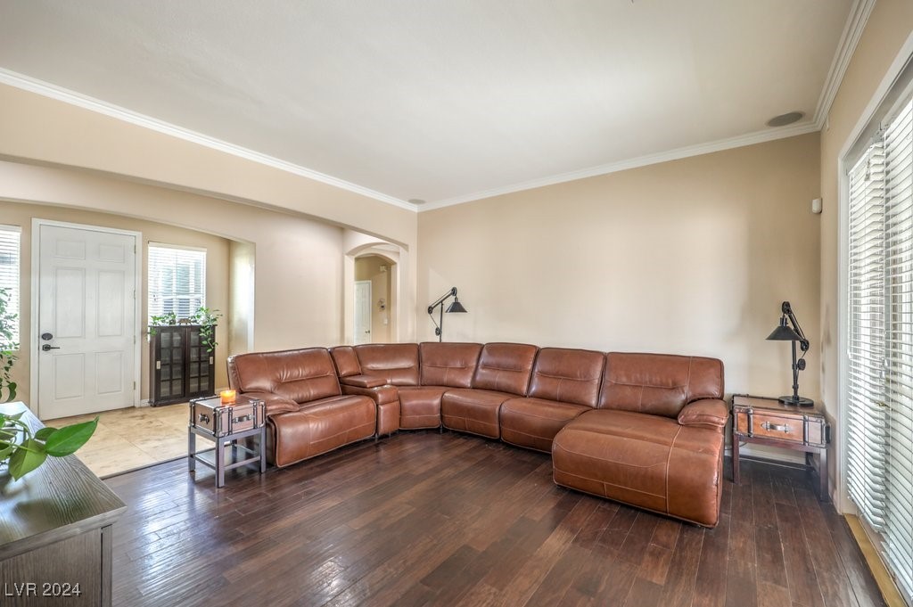 10909 Bramante Drive Property Photo 5