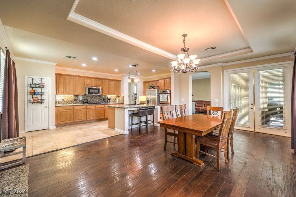 10909 Bramante Drive Property Photo 10