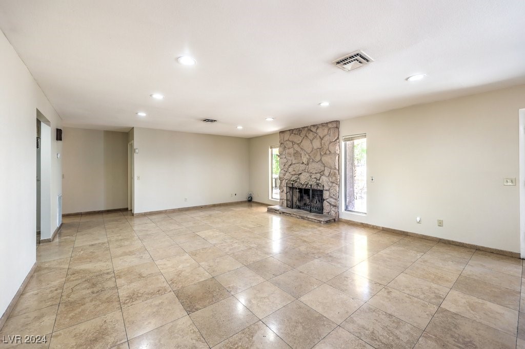 2880 Red Rock Street Property Photo 5