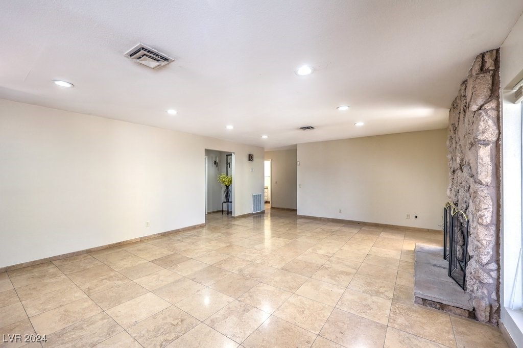2880 Red Rock Street Property Photo 6