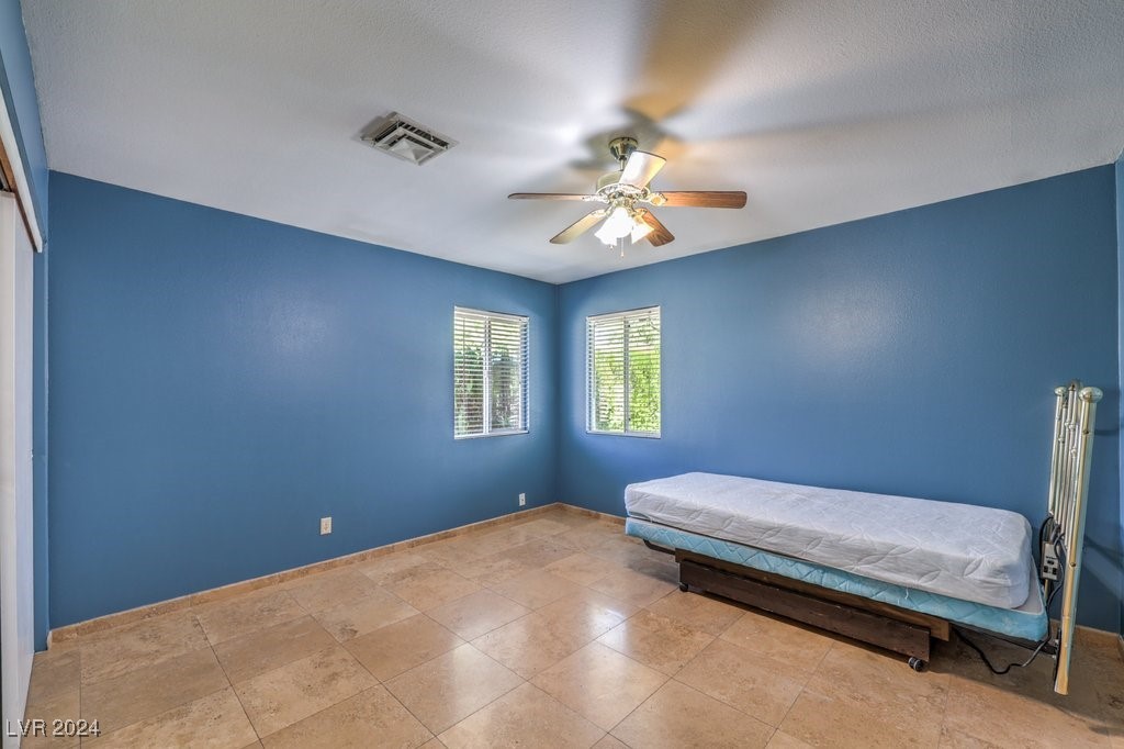 2880 Red Rock Street Property Photo 18