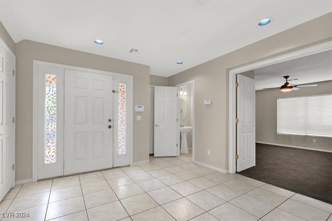 10914 Fintry Hills Street Property Photo 4