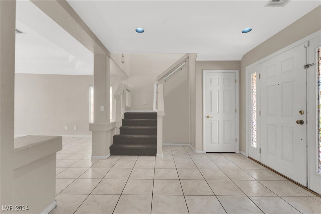 10914 Fintry Hills Street Property Photo 13