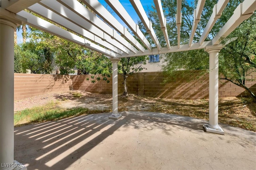 10914 Fintry Hills Street Property Photo 20