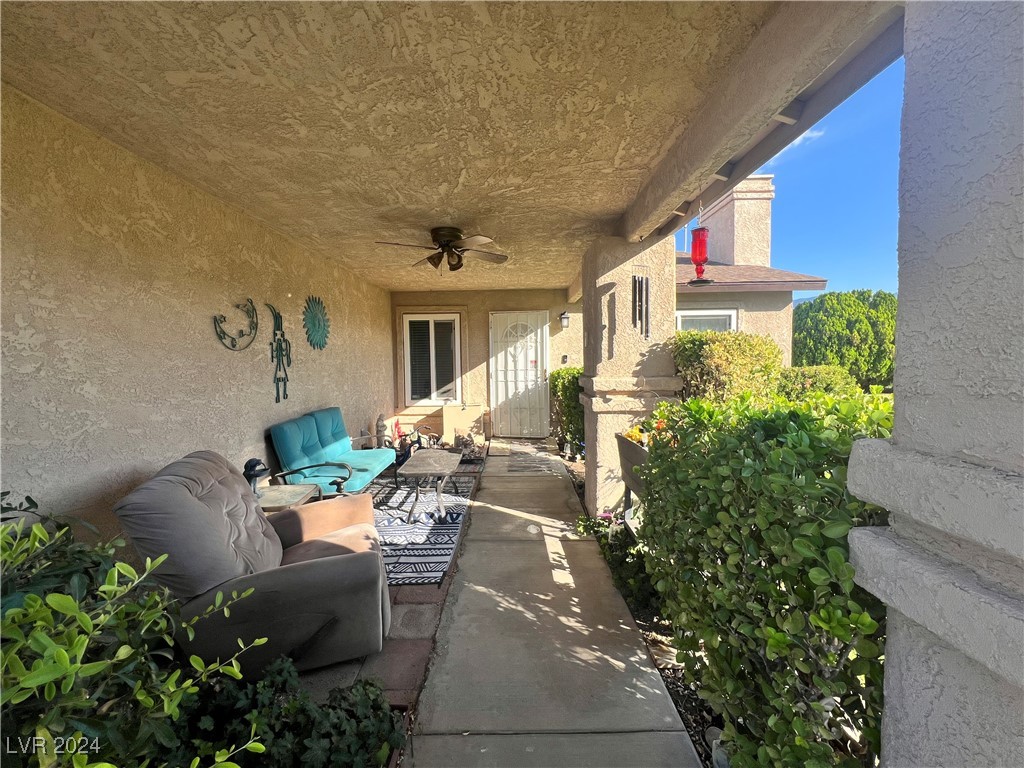 130 Spring Mountain Vista Avenue Property Photo 8
