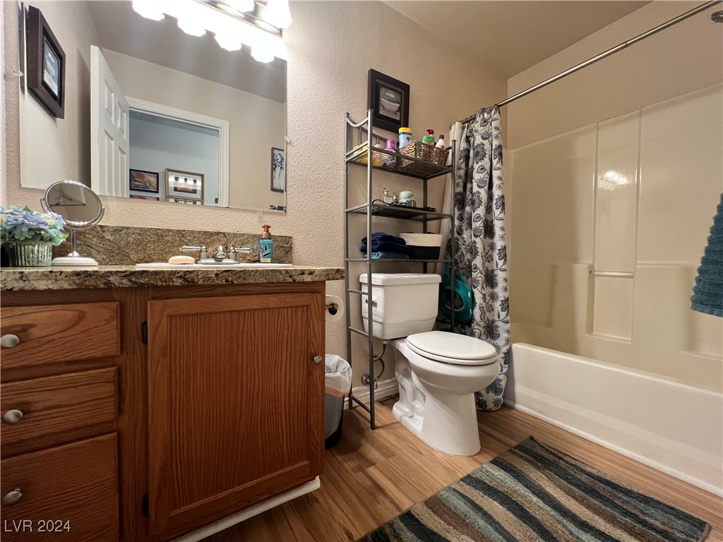 130 Spring Mountain Vista Avenue Property Photo 18