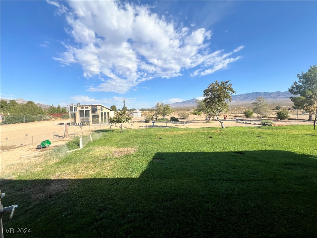 130 Spring Mountain Vista Avenue Property Photo 43