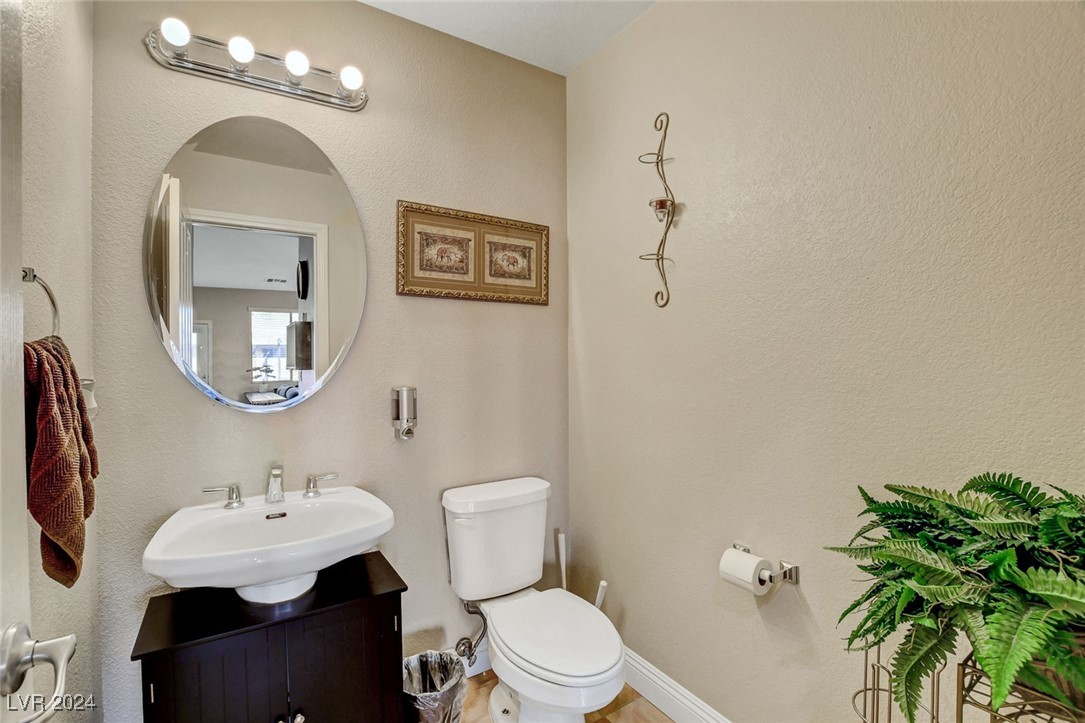 7310 Heggie Avenue Property Photo 16