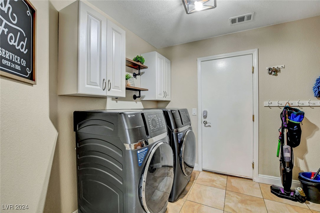 7310 Heggie Avenue Property Photo 20