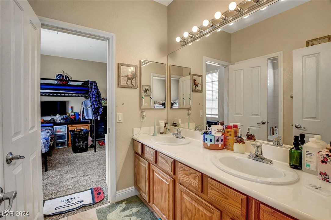 7310 Heggie Avenue Property Photo 33