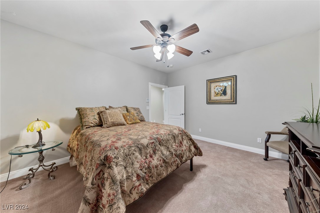 200 West Desert Rose Drive Property Photo 44