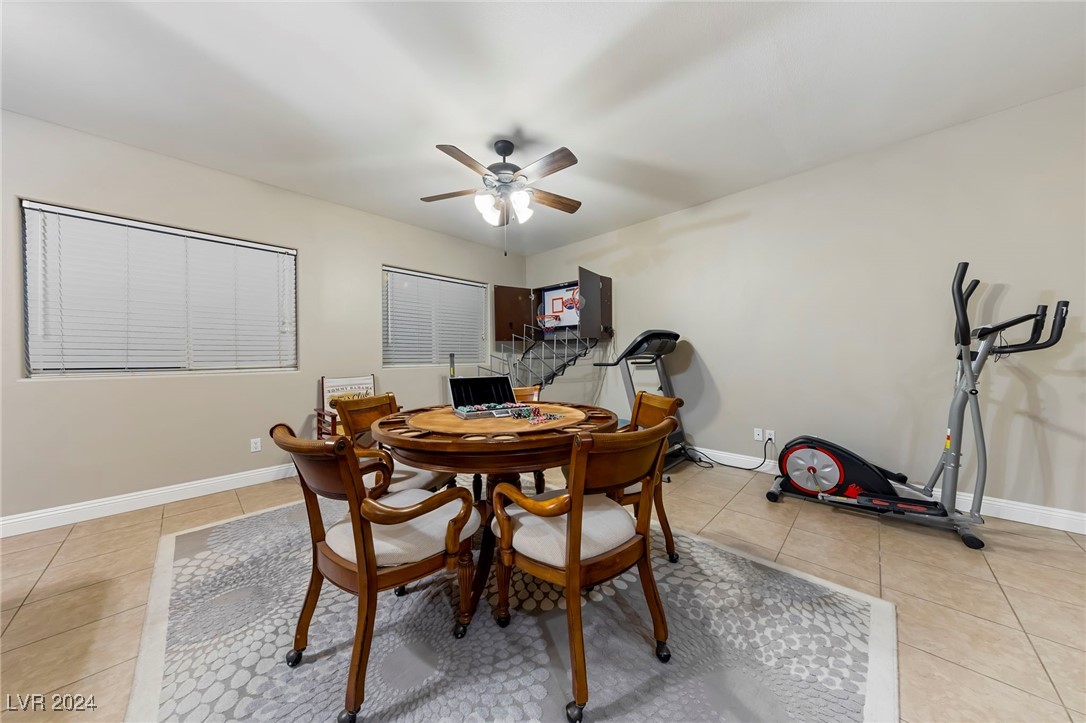 200 West Desert Rose Drive Property Photo 49
